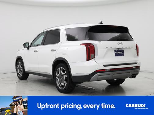 White 2023 Hyundai PALISADE Limited