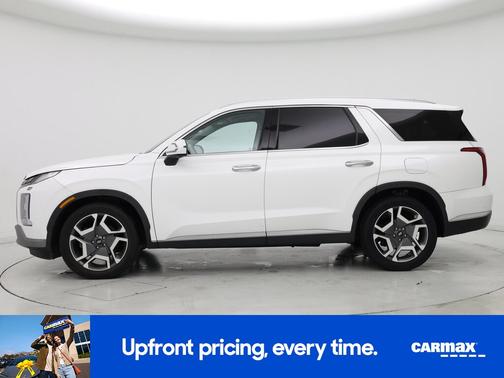 White 2023 Hyundai PALISADE Limited