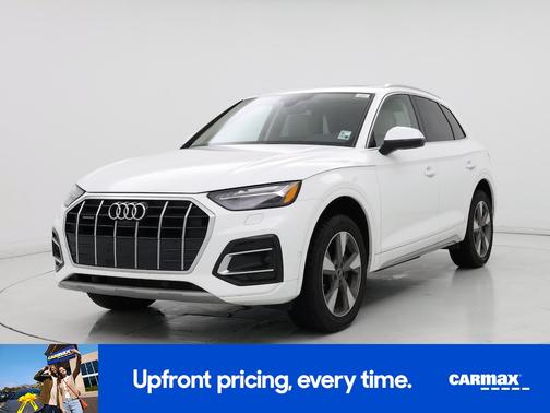 White 2023 Audi Q5 Prestige