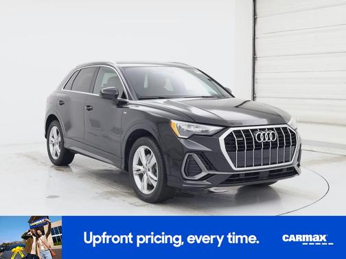Black 2020 Audi Q3 Premium