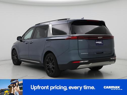 2024 Kia Carnival SX