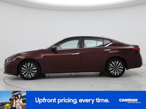 2023 Nissan Altima SV