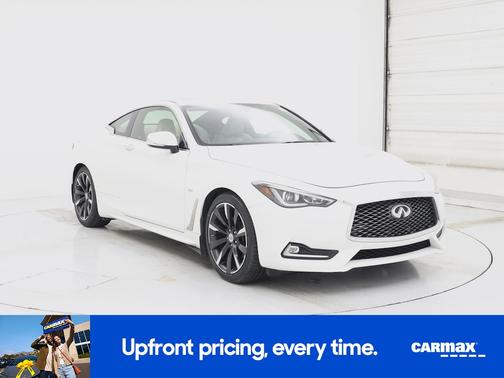White 2017 INFINITI Q60 Premium