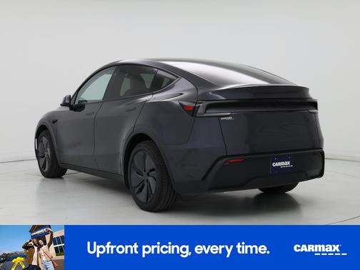 2026 Tesla Model Y Premium