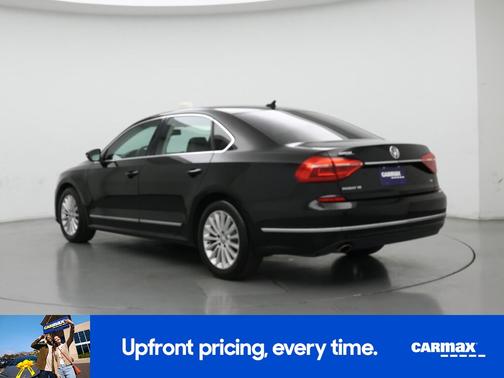 2016 Volkswagen Passat SE