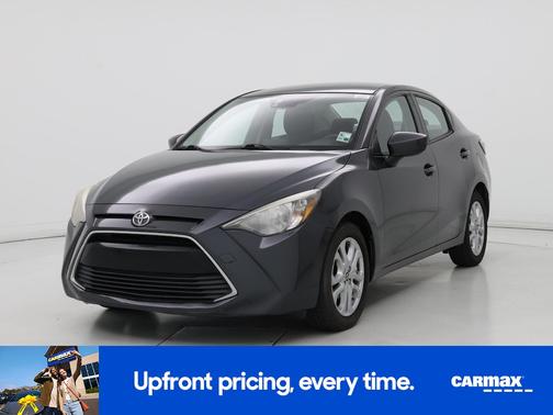 Black 2018 Toyota Yaris iA