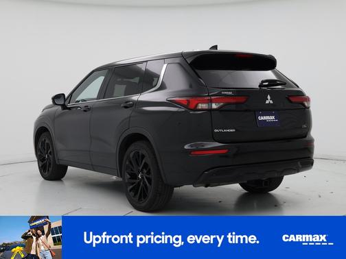 Black 2024 Mitsubishi Outlander SE Black Edition