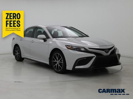 Gray 2024 Toyota Camry SE