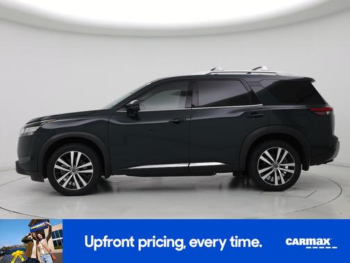 Green 2023 Nissan Pathfinder Platinum