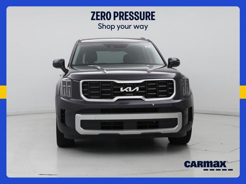 Black 2025 Kia Telluride S
