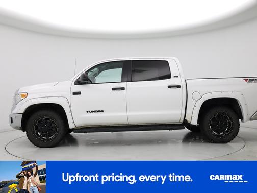 White 2016 Toyota Tundra SR5