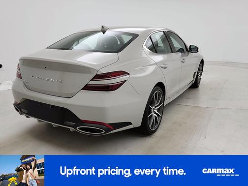 Gray 2025 Genesis G70