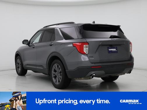 Gray 2022 Ford Explorer XLT