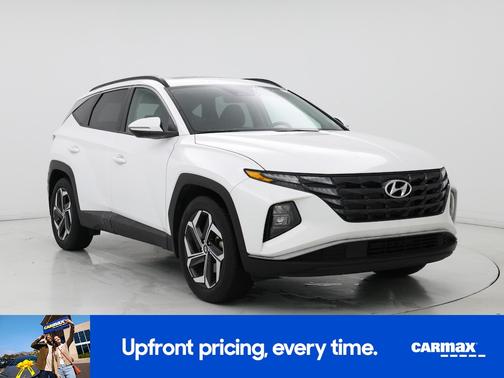 White 2023 Hyundai TUCSON SEL