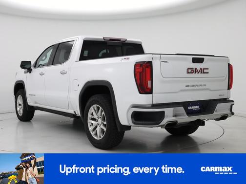 White 2019 GMC Sierra 1500 SLT