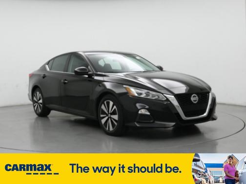 2022 Nissan Altima SV