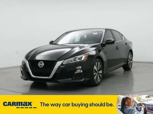 2022 Nissan Altima SV