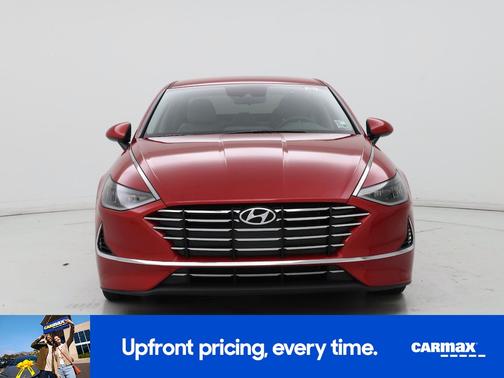 2022 Hyundai SONATA SE