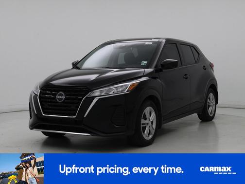 Black 2022 Nissan Kicks S