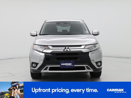 2020 Mitsubishi Outlander SE