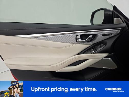 2017 INFINITI Q60 Red Sport 400