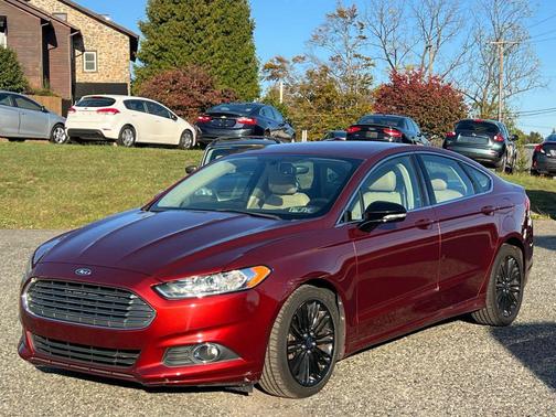 2014 Ford Fusion SE