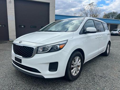 2016 Kia Sedona LX