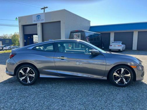 2016 Honda Civic Touring