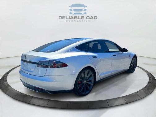 2013 Tesla Model S Sedan 4D
