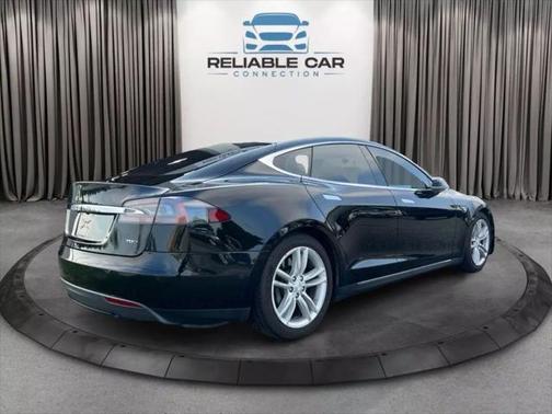 2015 Tesla Model S 70D