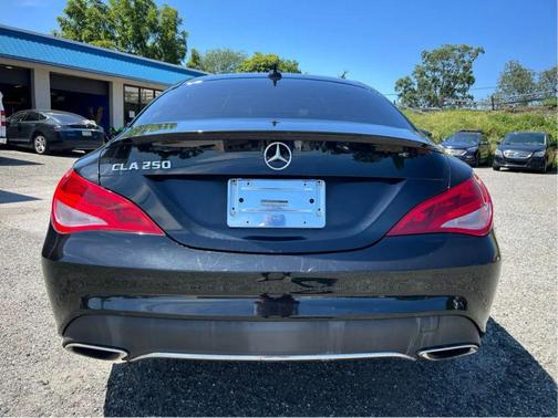 2017 Mercedes-Benz CLA 250 Base