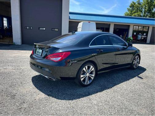 2017 Mercedes-Benz CLA 250 Base