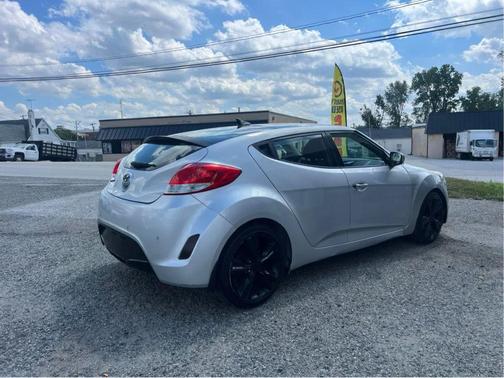 2015 Hyundai Veloster Base