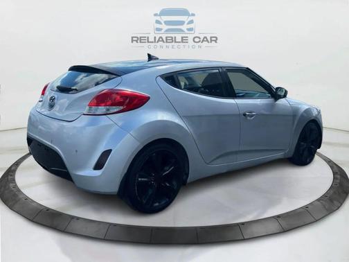 2015 Hyundai Veloster Base