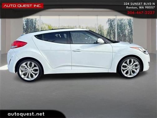 2015 Hyundai Veloster Base