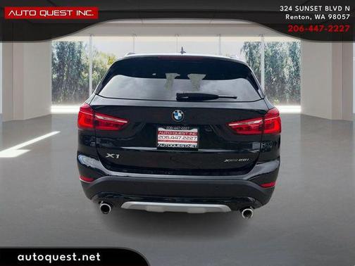 Black Sapphire Metallic 2022 BMW X1 xDrive28i