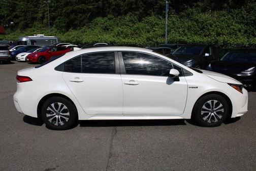 2020 Toyota Corolla Hybrid LE