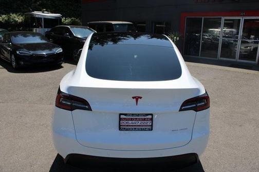 2021 Tesla Model Y Long Range Dual Motor All-Wheel Drive