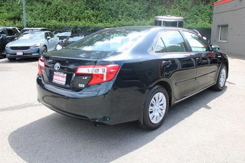 2014 Toyota Camry Hybrid LE