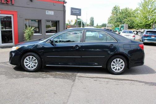 2014 Toyota Camry Hybrid LE
