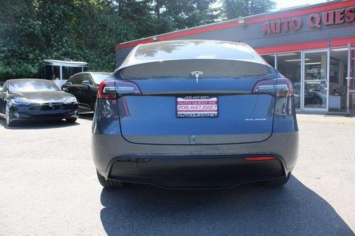 2023 Tesla Model Y Long Range Dual Motor All-Wheel Drive