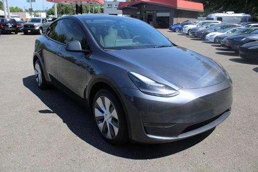 2023 Tesla Model Y Long Range Dual Motor All-Wheel Drive
