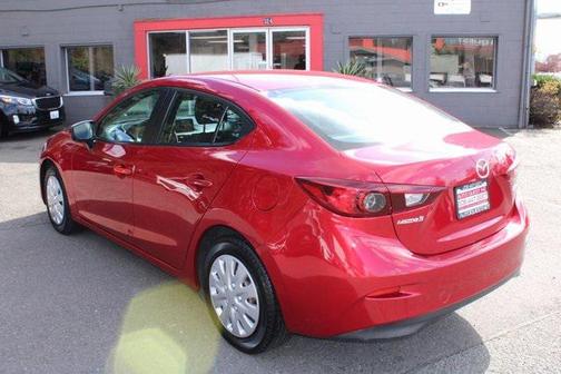 2015 Mazda Mazda3 i Sport