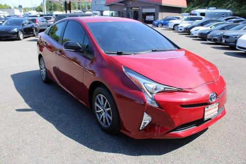 2018 Toyota Prius One