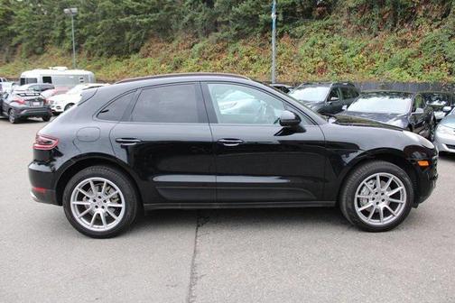 2017 Porsche Macan S