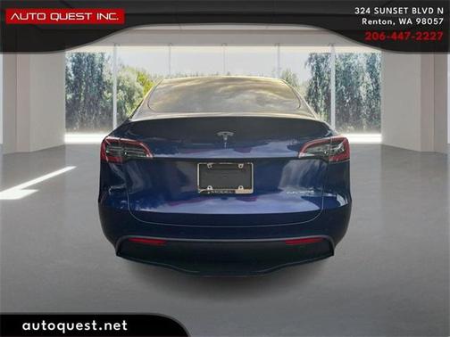 Deep Blue Metallic 2022 Tesla Model Y Long Range Dual Motor All-Wheel Drive