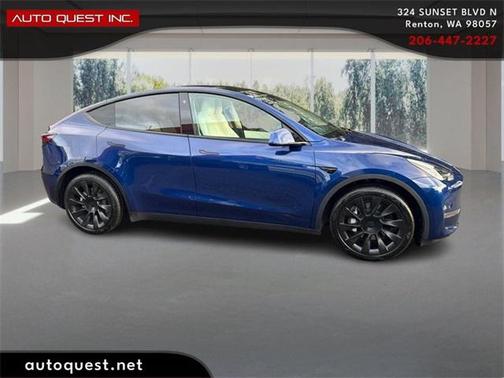 Deep Blue Metallic 2022 Tesla Model Y Long Range Dual Motor All-Wheel Drive
