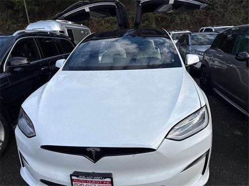 2022 Tesla Model X Plaid Tri Motor All-Wheel Drive