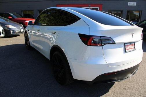 2021 Tesla Model Y Long Range Dual Motor All-Wheel Drive