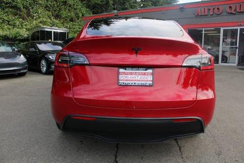 2021 Tesla Model Y Long Range Dual Motor All-Wheel Drive